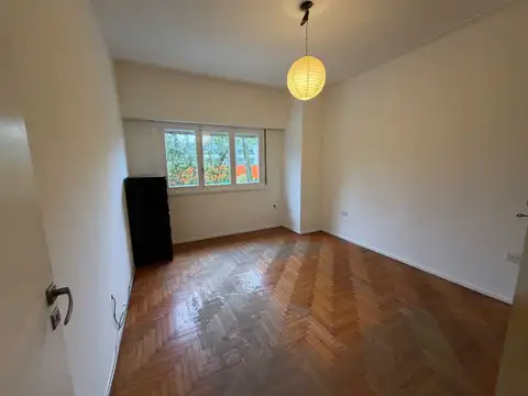 Depto Tipo Casa en Venta 46 años