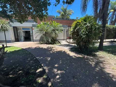 General Lamadrid 100