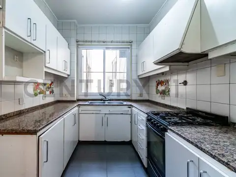 Departamento en Venta de 6 ambientes
