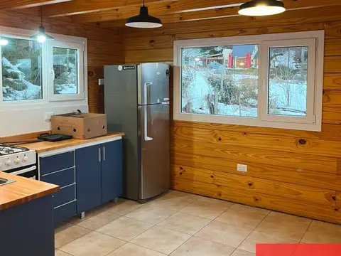 Casa en Alquiler con 1 cochera