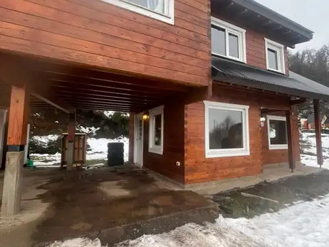 Chalet en alquiler c/ cochera en San Martin de los Andes