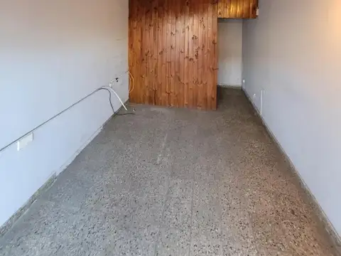 LOCAL COMERCIAL RAMOS MEJIA  AV SAN MARTIN (PLAZA BOMBERITO)