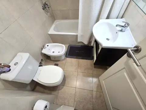 VENTA MONOAMBIENTE CON BALCÓN AL FRENTE, CHACARITA