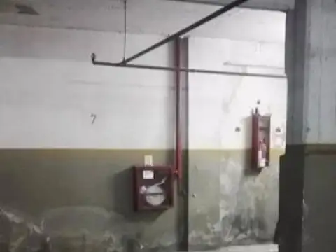 Av Córdoba 1600 Recoleta Cochera U$15.000