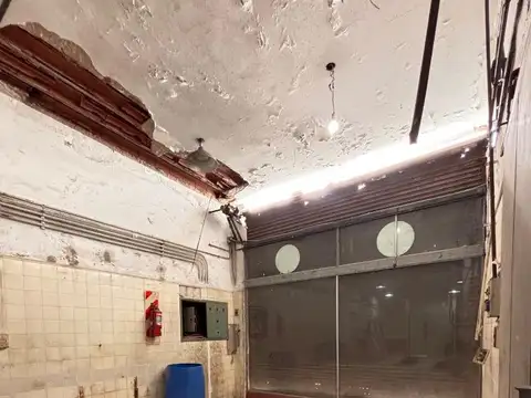 Galpon en Alquiler en Ramos Mejia, $ 3.000.000