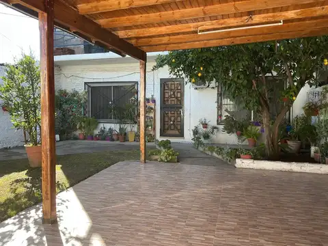 Depto Tipo Casa en Venta de 3 ambientes