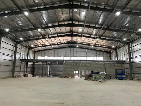Nave Industrial en Capitan Bermudez