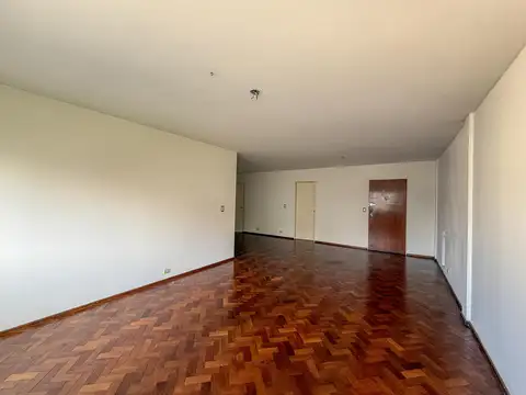 Departamento en Venta de 5 ambientes