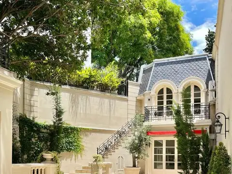 Avenida Coronel Díaz 2800