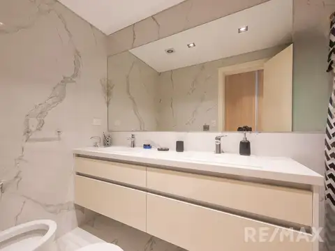 Departamento en Venta con 2 cocheras