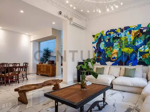 Casa 6 ambientes con 3 baños