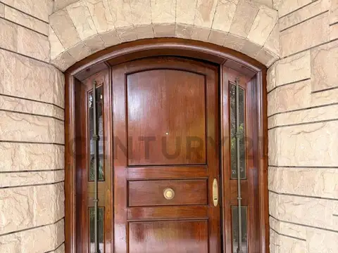 Casa en Venta en Mendoza, USD 295.000