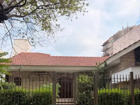 Casa en venta en Callejón Lemos, a metros de Calle Colón