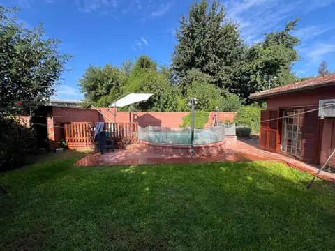 CASA EN VENTA - ESCOBAR