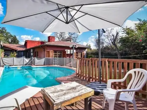 Casa 3 ambientes con 2 baños