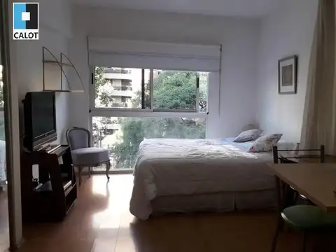 Paseo Colon 1100, Piso 4