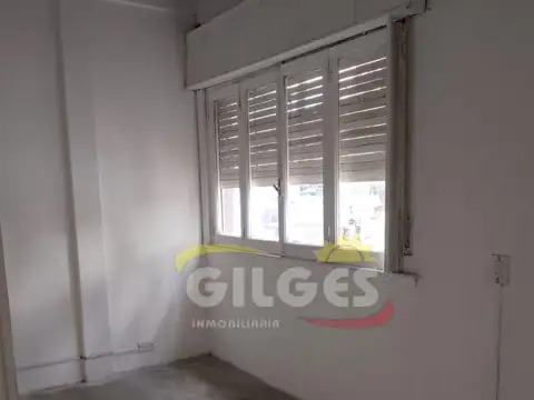 Oficina 3 ambientes con 1 baño