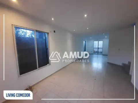 Casa en Alquiler de 3 dormitorios