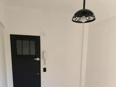 Oficina en Alquiler en Berazategui, $ 300.000