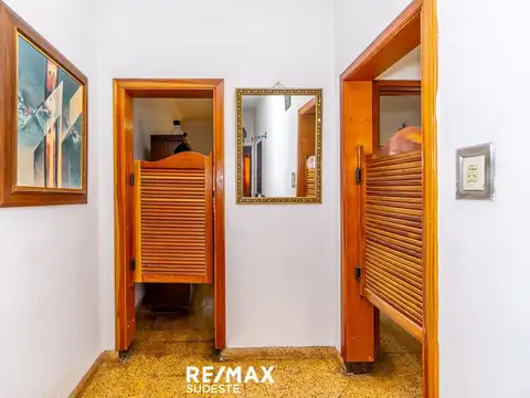 Casa 3 ambientes con 2 baños