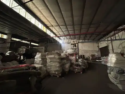 Excelente Deposito en Alquiler en Malvinas Argentinas