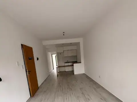 Departamento en Alquiler en Ituzaingó Norte, $ 700.000