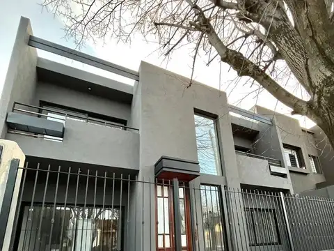 Departamento -  2 amb - Ituzaingó Norte - Goya al 900