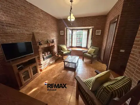 Depto Tipo Casa en Venta con 1 cocheras