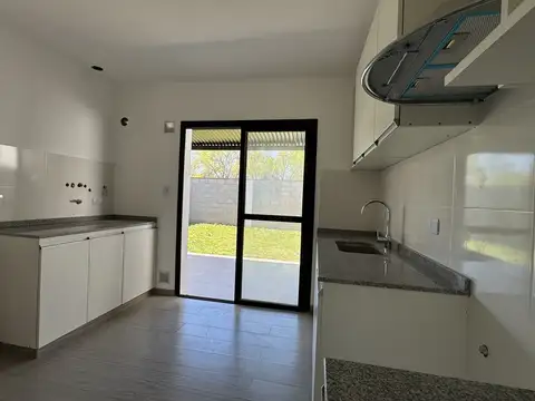 Casa en Venta al Oeste