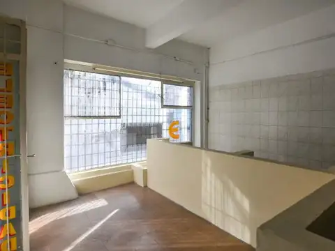 Avenida Entre Ríos 1600