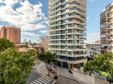 Departamento en Venta en La Lucila, USD 440.000