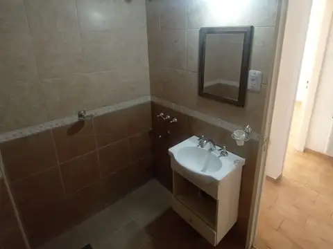 Departamento 4 ambientes con 1 baño
