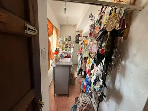 VENTA CASA 2 DORM EN BARRIO PATRICIOS CON PATIO