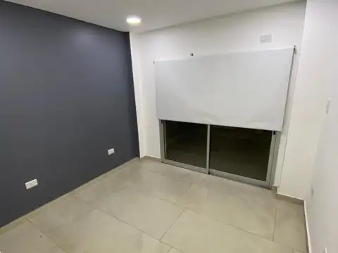 Rio Negro 334 , Piso PB