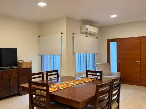 Casa en Venta en San Fdo del Valle de Catamarca, USD 235.000