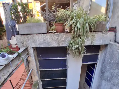 Depto Tipo Casa en Venta de 3 ambientes
