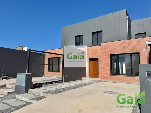 Duplex en Venta Via Aurelia 2 dorm