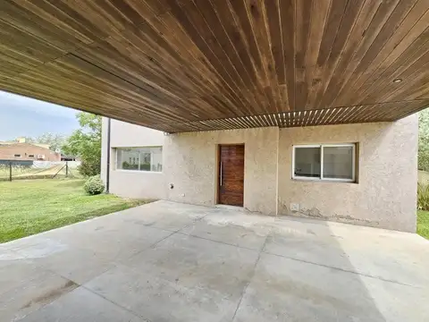 Casa en Alquiler en Tierra De Sueños 3, $ 750.000