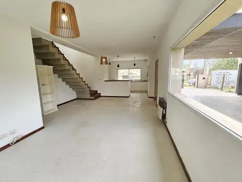 CASA EN ALQUILER  TIERRA DEL SUEÑOS 3