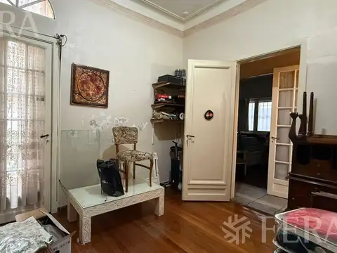 Depto Tipo Casa en Venta 80 años