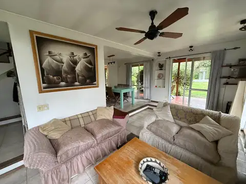 Casa en Venta en La Colina, USD 275.000