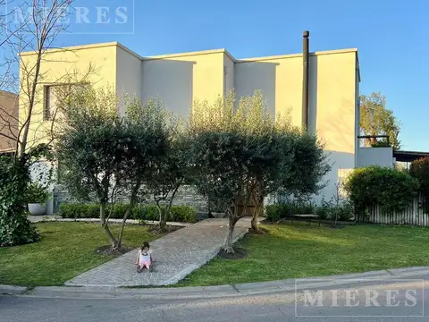 Casa en Alquiler Temporal en La Comarca, USD 3.150