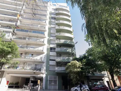 Av dr Ricardo Balbin 2300