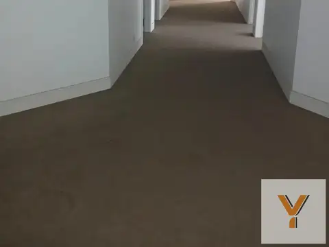 Oficina 3 ambientes con 3 baños