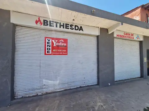 Venta o Alquiler de Local. Moreno (Barrio 2000)