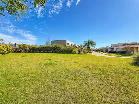 Terreno en Venta 18,57  mts Frente