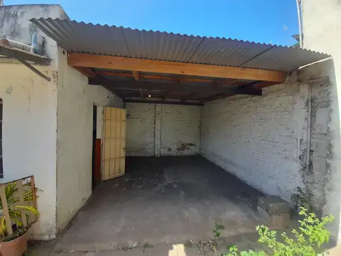 Depto Tipo Casa en Venta con 2 cocheras