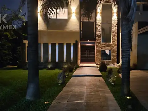 Casa en Alquiler en La Peregrina, USD 2.700