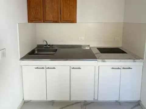 Depto Tipo Casa en Alquiler de 1 dormitorio