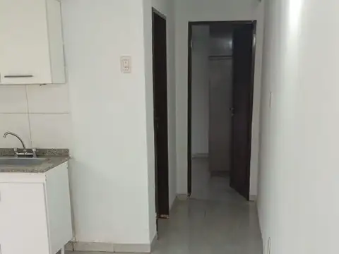 Depto Tipo Casa en Alquiler de 1 dormitorio